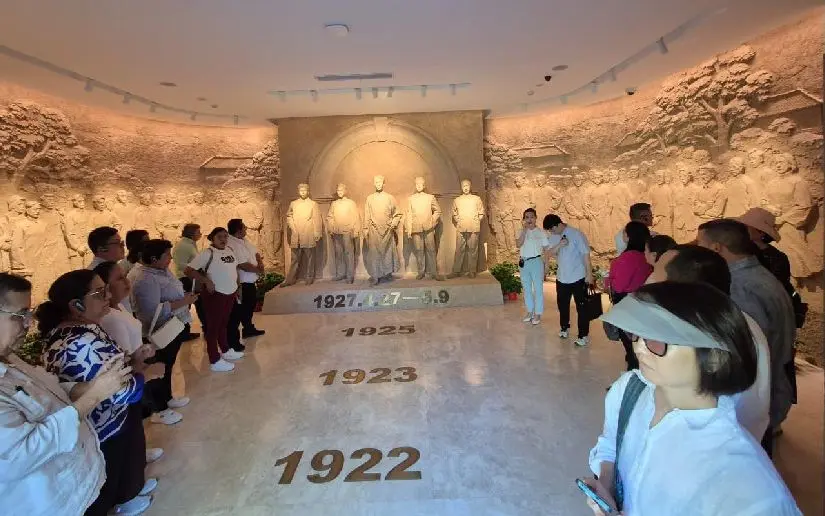 Delegación sandinista conoce legado de Mao Zedong en visita oficial a China