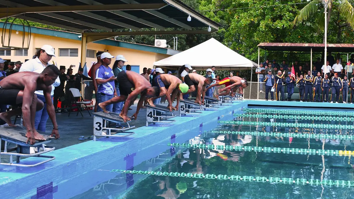 Ejército de Nicaragua inaugura XXVIII Campeonato de Natación