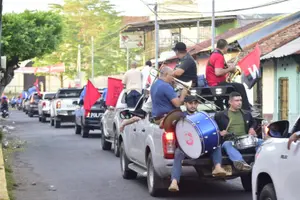 León saluda el Mes Patrio con una Diana “Todos San Jacinto”