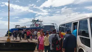 Mega Feria de Medicina Interna beneficia a pobladores en Bluefields