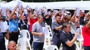 Celebran Fiestas Patrias con reintegración familiar