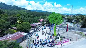 Encienden el primer Árbol de la Vida en Jalapa