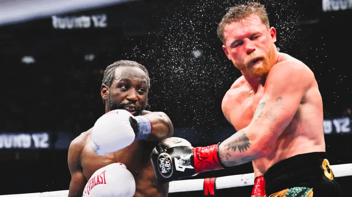 Crawford se convierte en triple campeón indiscutible tras vencer a Canelo