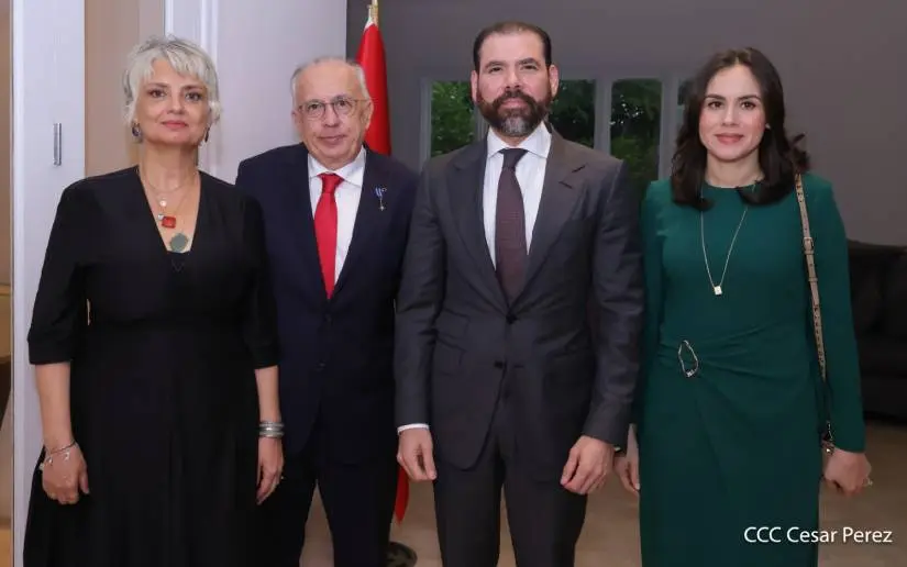 Nicaragua celebra por primera vez el 102 aniversario de la República de Türkiye