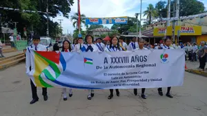 Izada de banderas marca el inicio del Mes de la Autonomía en la Costa Caribe