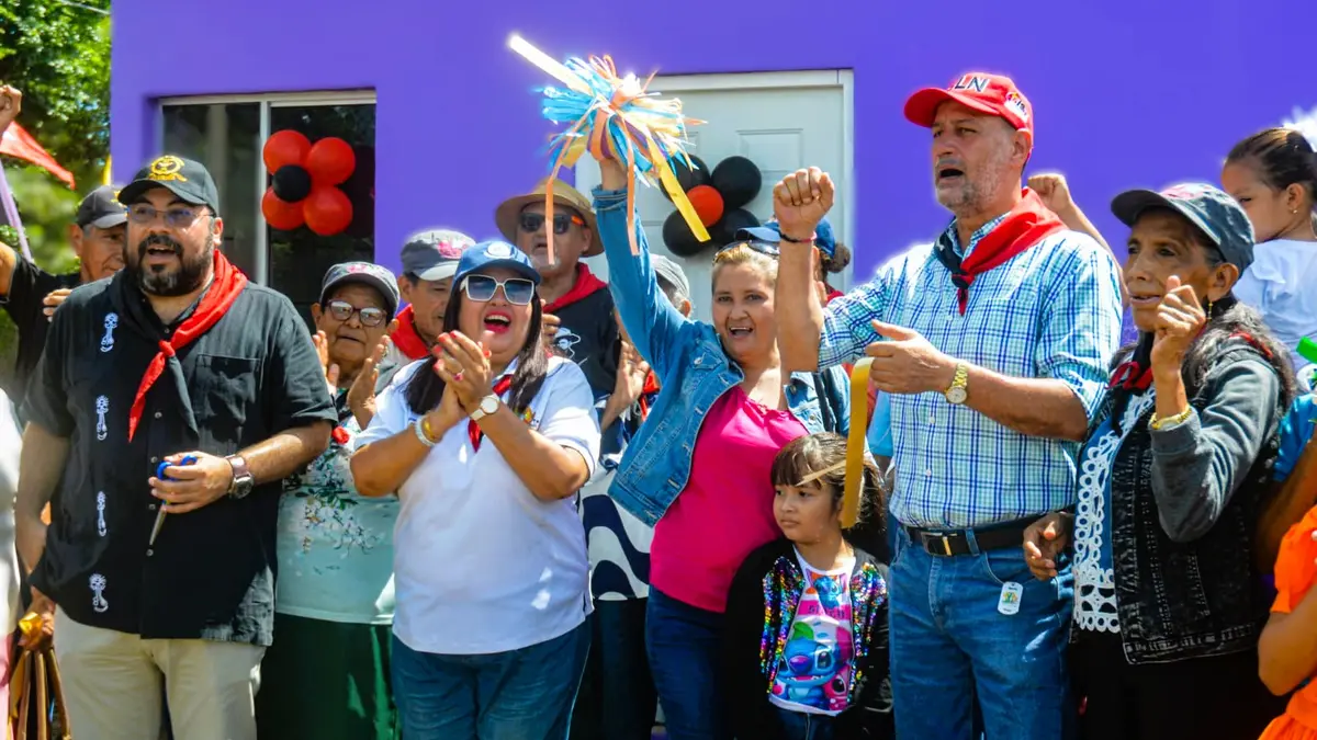 Entregan viviendas dignas a familias de Masaya