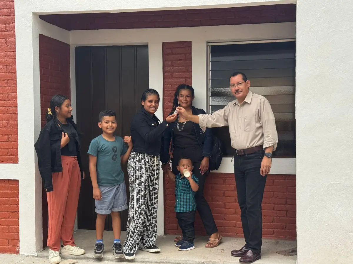 Proyecto Bismarck Martínez entrega 16 hogares seguros a familias en Yalagüina
