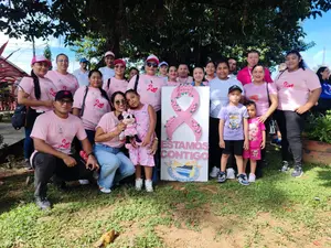 Bluefields realiza caminata en apoyo a la lucha contra el cáncer de mama