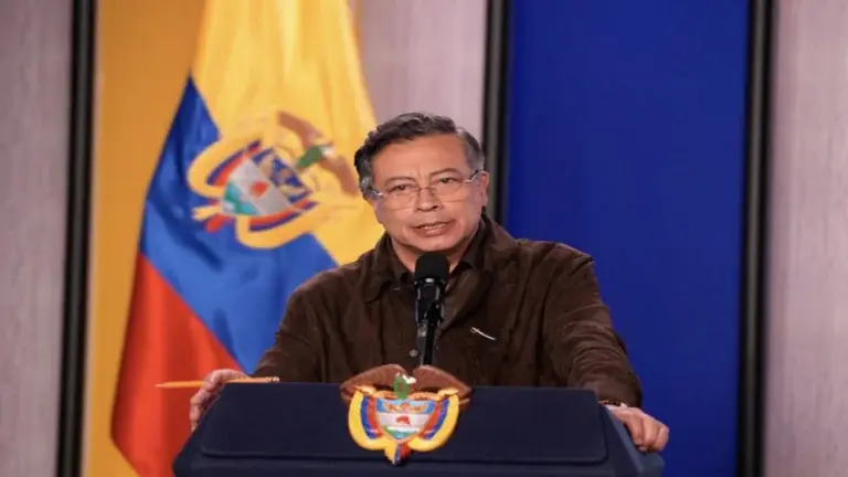 Gustavo Petro denuncia violaciones de EE.UU. en el Caribe