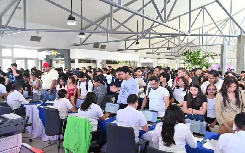Arranca la ruta hacia la Feria Nacional de Becas 2026