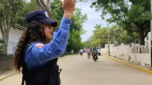 Seguridad policial acompañó a familias durante la conmemoración de los Fieles Difuntos