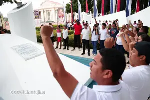 Juventud Sandinista honra a los Héroes y Mártires en el Día de los Fieles Difuntos