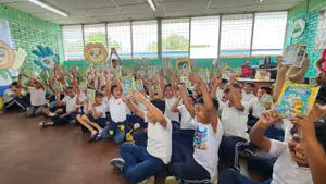 Estudiantes del Colegio Benjamín Zeledón participan en jornada ambiental