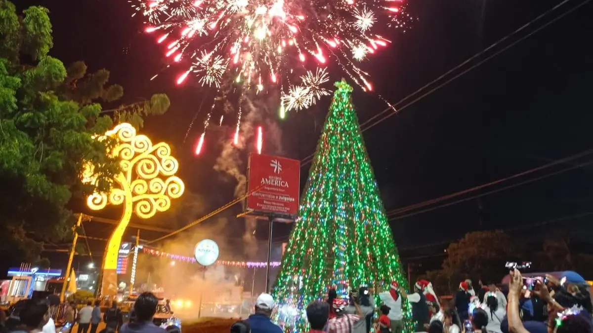 Ambientes navideños llenan de alegría a las familias en todo el país