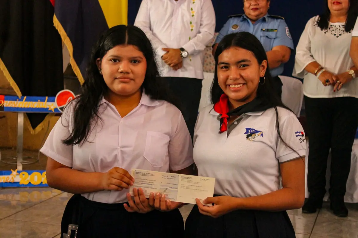 Masaya avanza en educación con Bonos Presidenciales para bachilleres