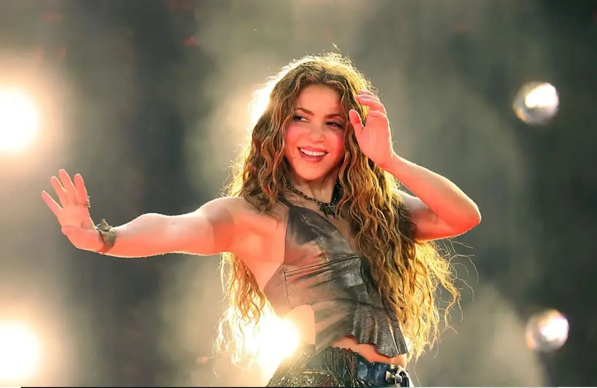 Shakira se convierte en la artista latina con más éxitos en taquilla