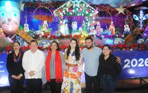 La Navidad ilumina la Avenida de Bolívar a Chávez con tradicionales nacimientos