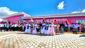 Inauguran Centro Regional de Hemodiálisis 
