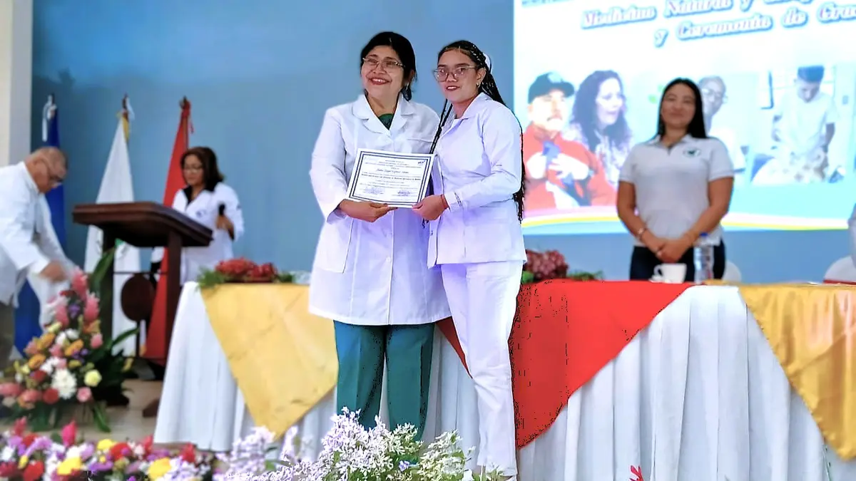 Nicaragua celebra 11 años del Instituto de Medicina Natural con nuevas certificaciones
