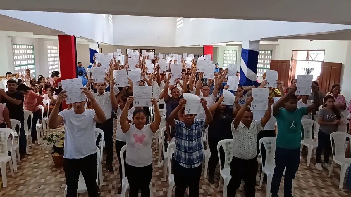 Bluefields fortalece la unión familiar con entrega del beneficio de convivencia