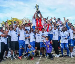 Carazo consolida su dominio en el fútbol nacional