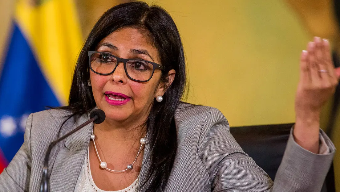 Presidenta (E) Rodríguez: "Un Gobierno que manda, una presidenta encargada y un presidente rehén en EE.UU."