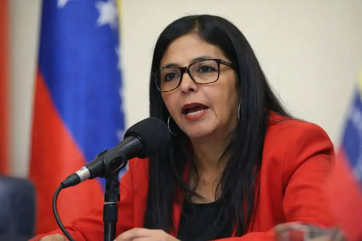 Delcy Rodríguez pide a EE. UU. prueba de vida del presidente Maduro y la primera dama