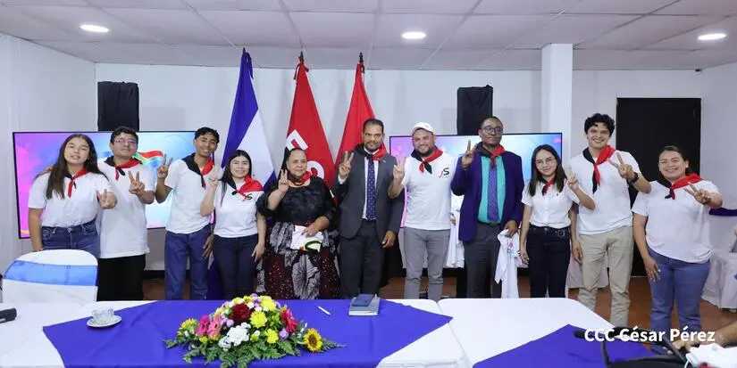 Juventud Sandinista comparte experiencias de  liderazgo con delegación de Sudáfrica