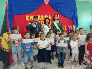 Los mimados de la Revolución reciben el ciclo escolar 2026 con bono presidencial