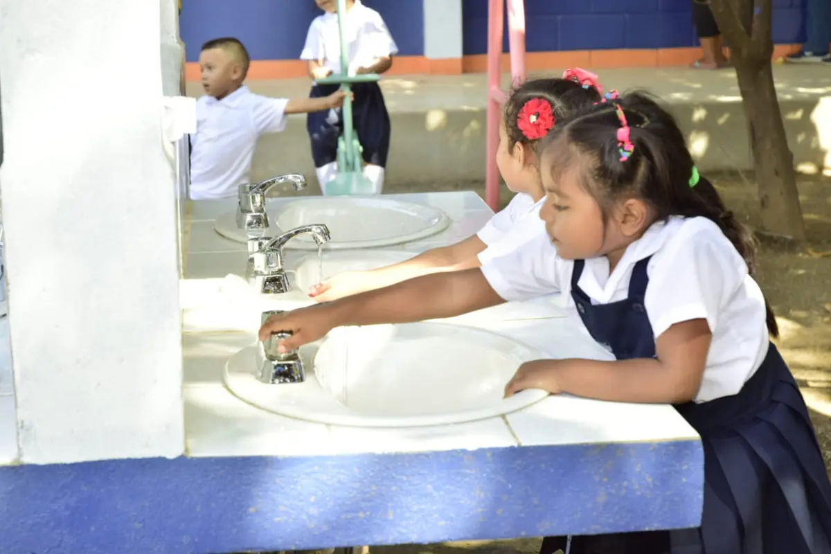 Niñez de Sutiaba estrena aulas mejoradas en el Preescolar Tránsito Berríos