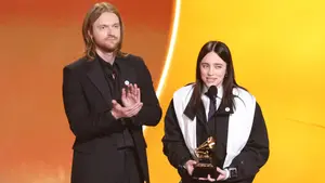 “Nadie es ilegal en tierra robada”, dijo Billie Eilish en los Grammys