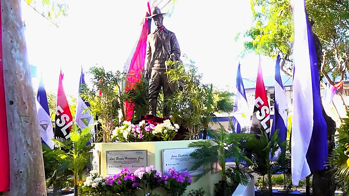 Managua: Mined devela monumento que honra el legado del general de hombres y mujeres libres