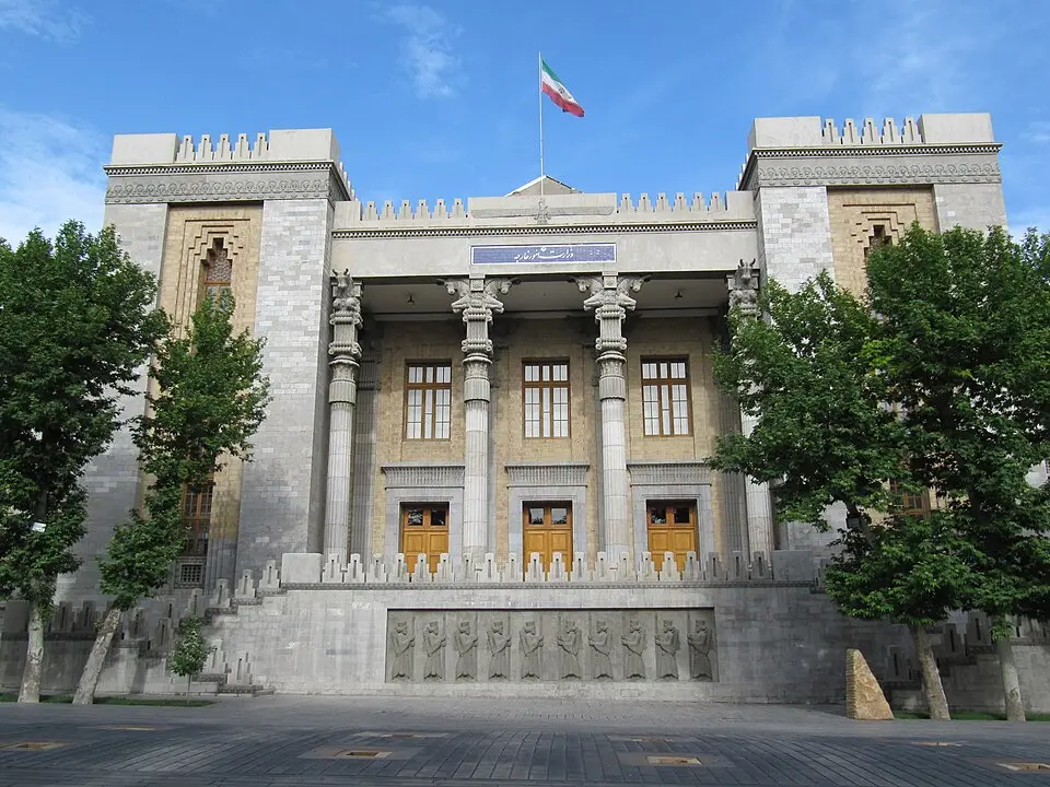Irán condena nuevos ataques de Israel y anuncia una respuesta “aplastante”