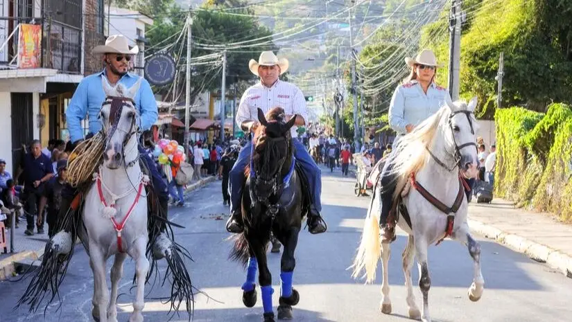 Matagalpa celebra su histórico desfile hípico