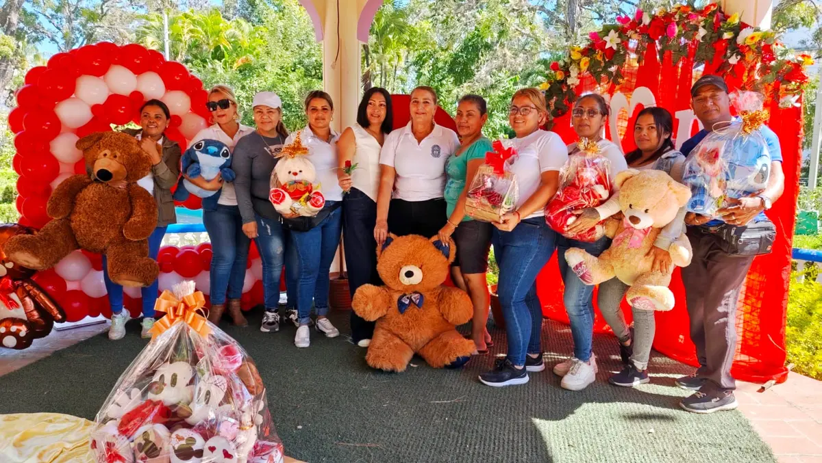 Jornada del amor y la amistad llega al Parque Central de Ocotal con promociones