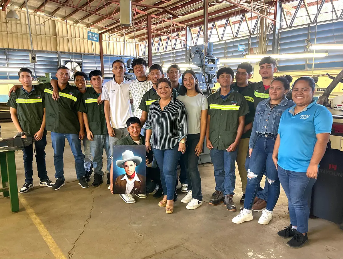 Estudiantes realizan demostraciones tecnológicas industriales en Chinandega