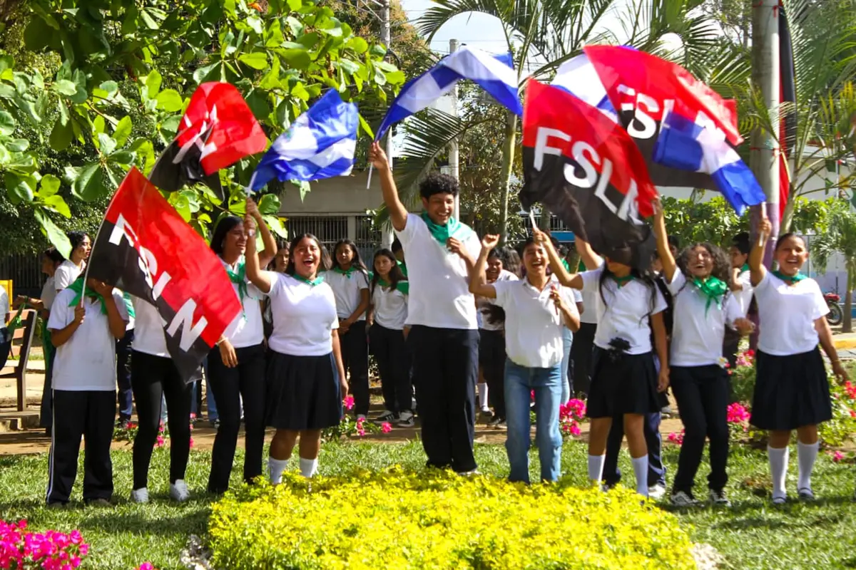 Juventud Sandinista 19 de Julio conmemora legado de Sandino con creativo Jardín