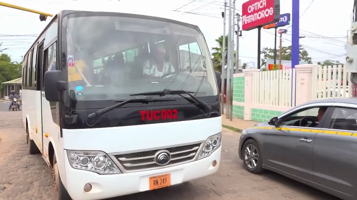 Llegan 17 buses nuevos para el transporte público en Bilwi