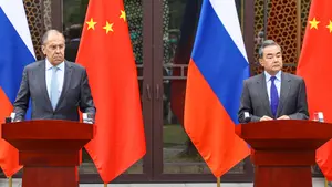 Rusia y China condenan ataques de EE.UU. e Israel contra Irán