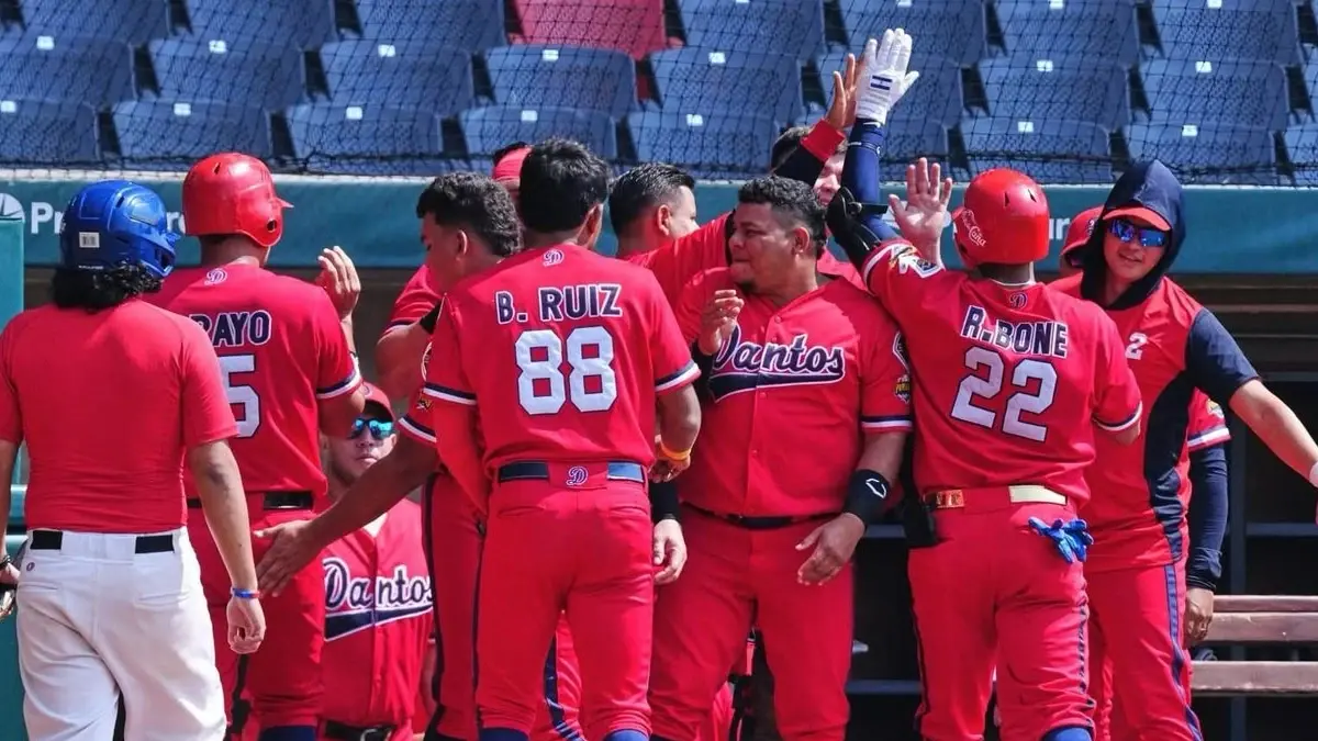 Dantos remontan y quedan a un paso de la gran final de la Liga de Campeones de América