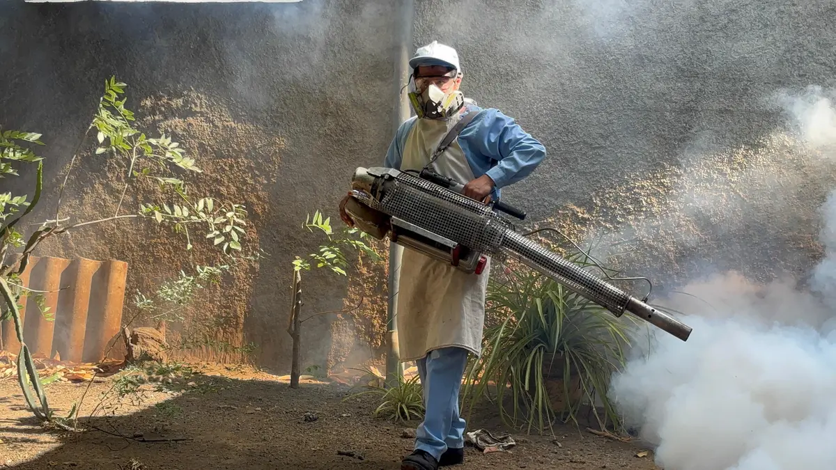 Brigadas del MINSA fortalecen la lucha contra el dengue en el barrio Hialeah