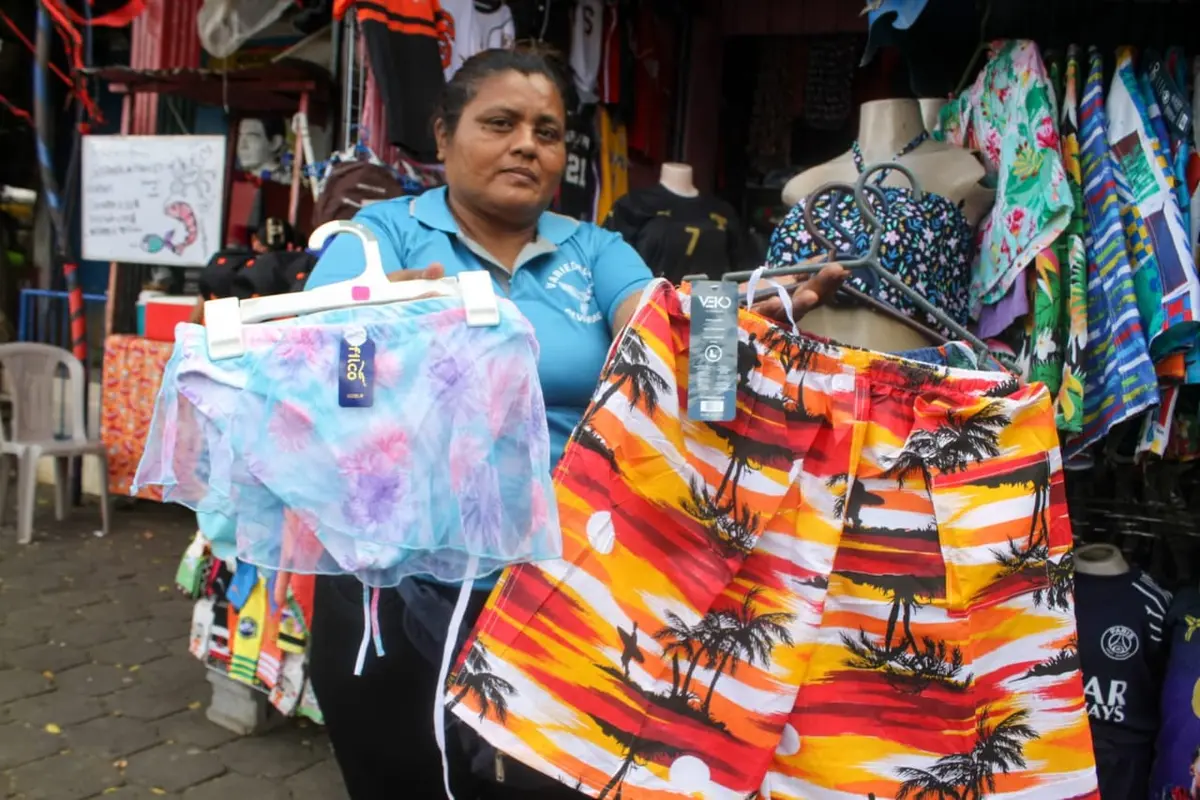 Mercado Ernesto Fernández dinamiza ventas en temporada de verano