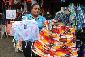 Mercado Ernesto Fernández dinamiza ventas en temporada de verano