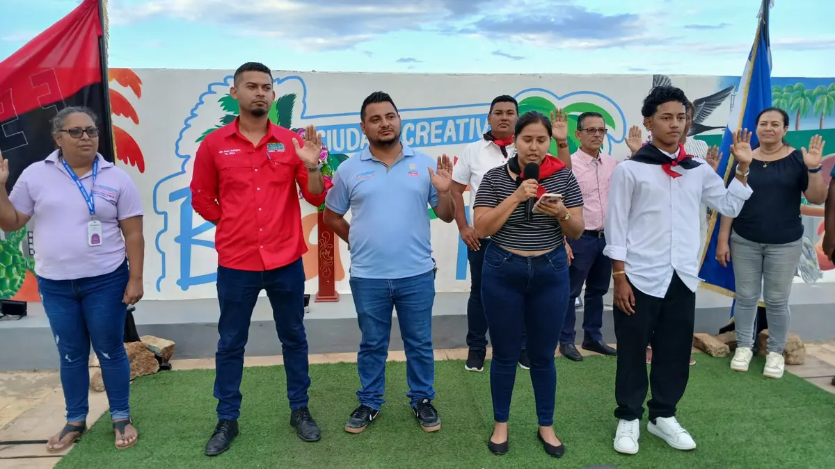 Juventud se activa por la limpieza de costas en Bluefields