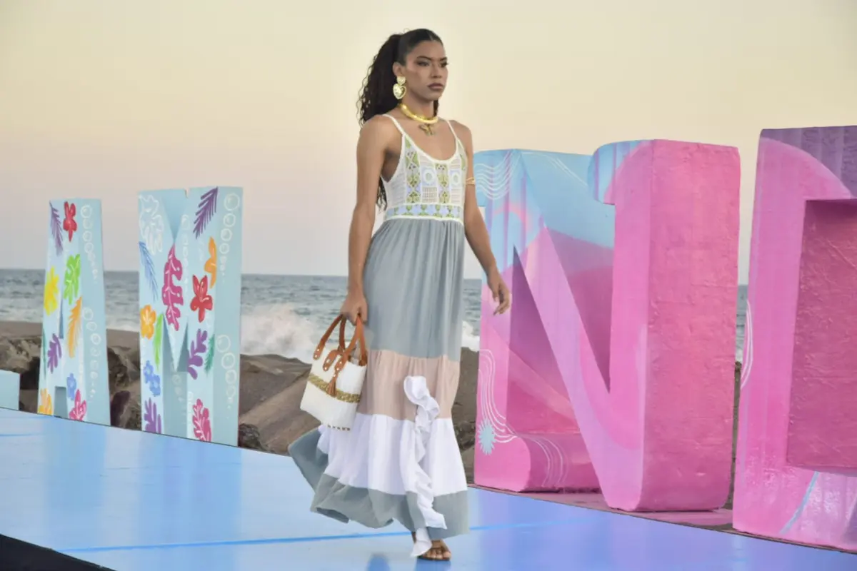 Pasarela Verano 2026 de León Arte y Moda reúne lo mejor del talento nacional