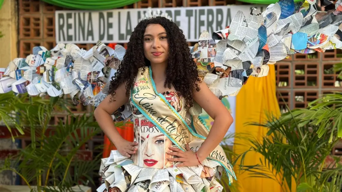 Jesuany Ramírez es coronada Reina de la Madre Tierra Inasp 2026