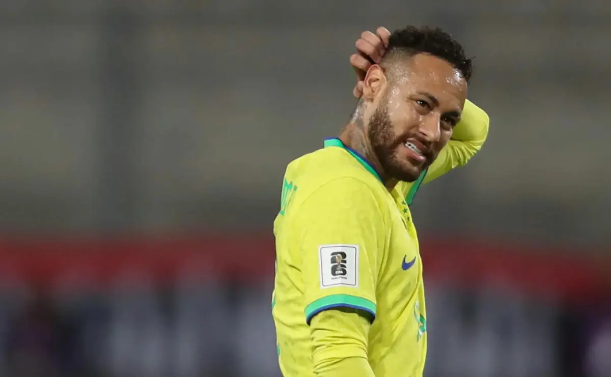 ¿Se aleja Neymar del Mundial? Brasil lo deja fuera de la convocatoria