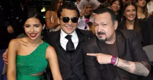 Ángela Aguilar anuncia su retiro de las redes sociales