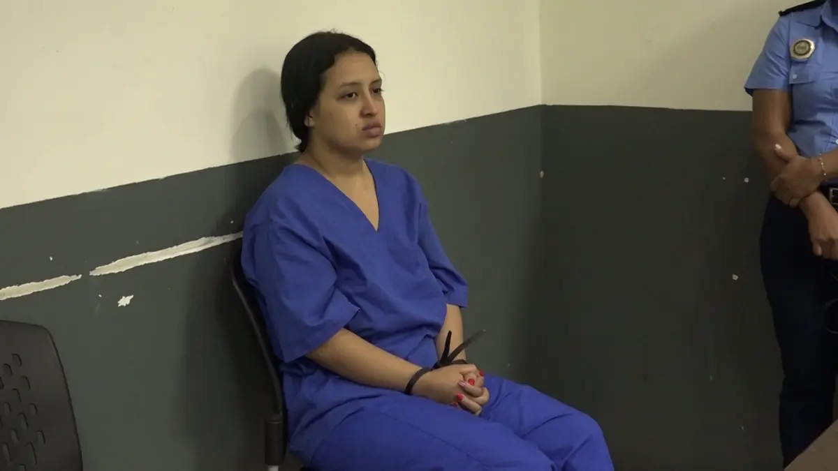 Capturan a mujer con droga en el barrio Manuel Fernández de Managua