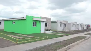 Presentan modelos de viviendas en Residencial Las Madres
